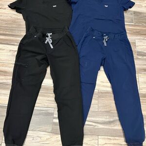 FIGS SCRUBS LOT OF 2 SETS Size XS and Small Navy Black ORIGINAL CORE RELEASE